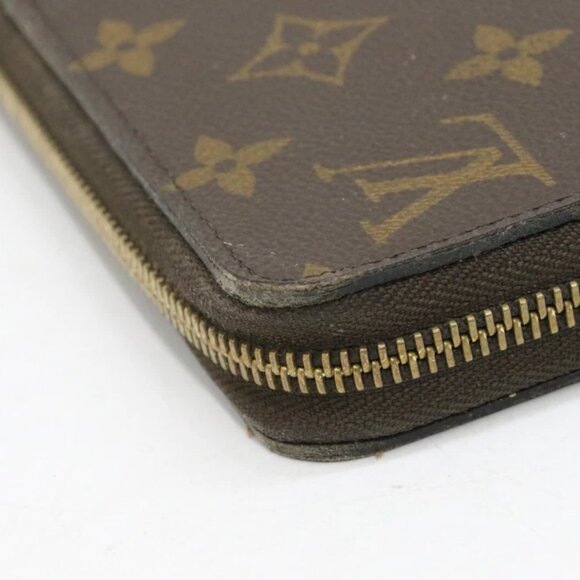 Louis Vuitton Brown Monogram Canvas Zippy Wallet - Picture 10 of 13